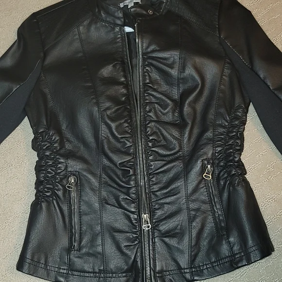 Charlotte Russe Jacket - Picture 5 of 5